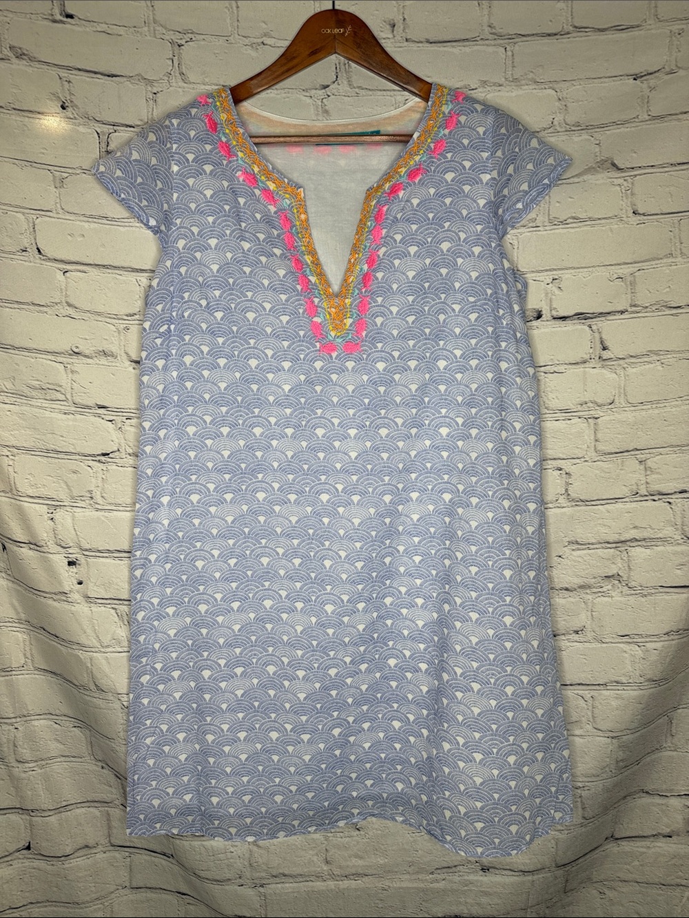 Tori Richard Light Blue Fish Embroidered V-Neck Dress Size 10